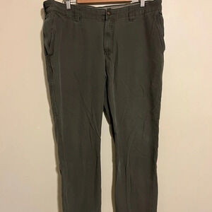 Columbia Men's Regular Fit 100% Cotton Pants Size 40